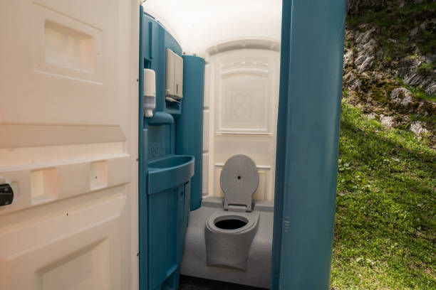 Best Construction site porta potty rental  in Mulvane, KS